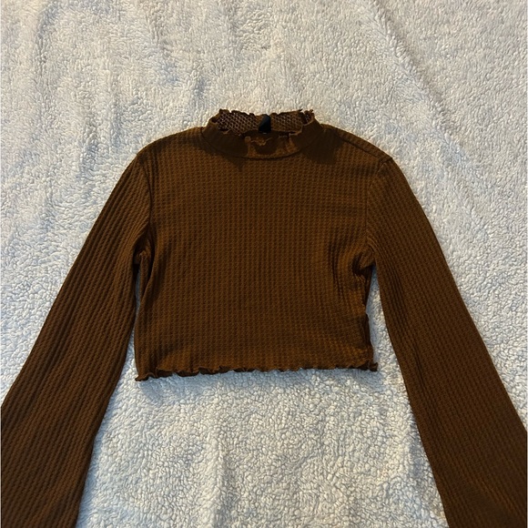 Brown Lettuce Trim Long Sleeve Crop Top - Picture 1 of 5